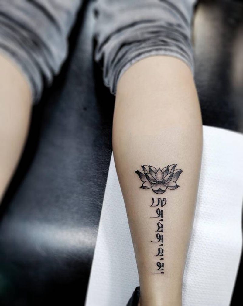 梵文纹身图片_腿部图腾腿纹身图案