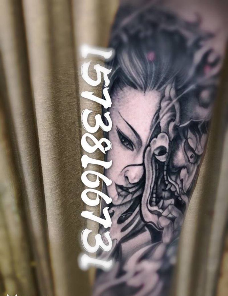 艺妓纹身图片_腿部老传统纹身图案