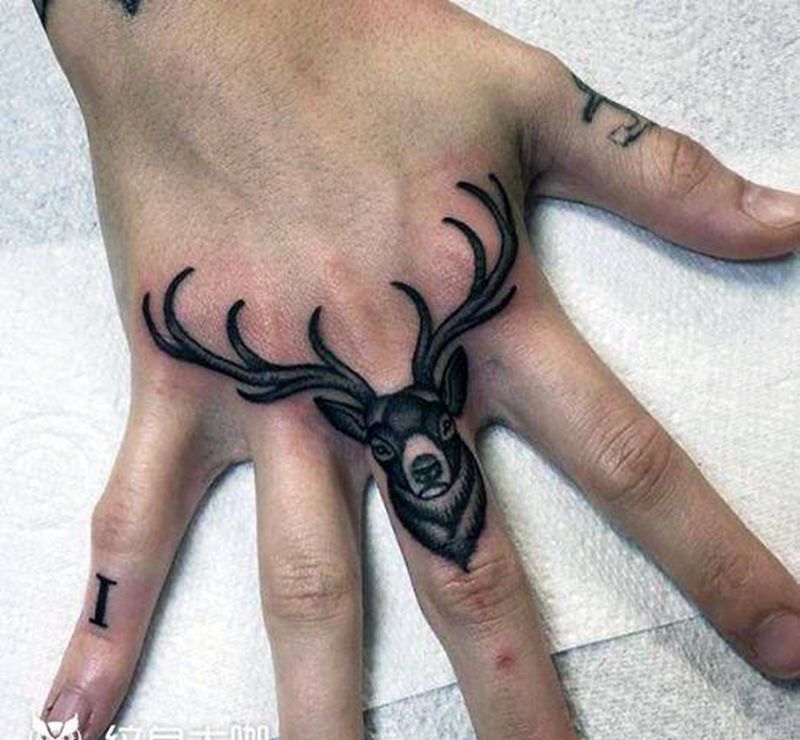 几何小鹿纹身图片_手部几何图腾纹身图案