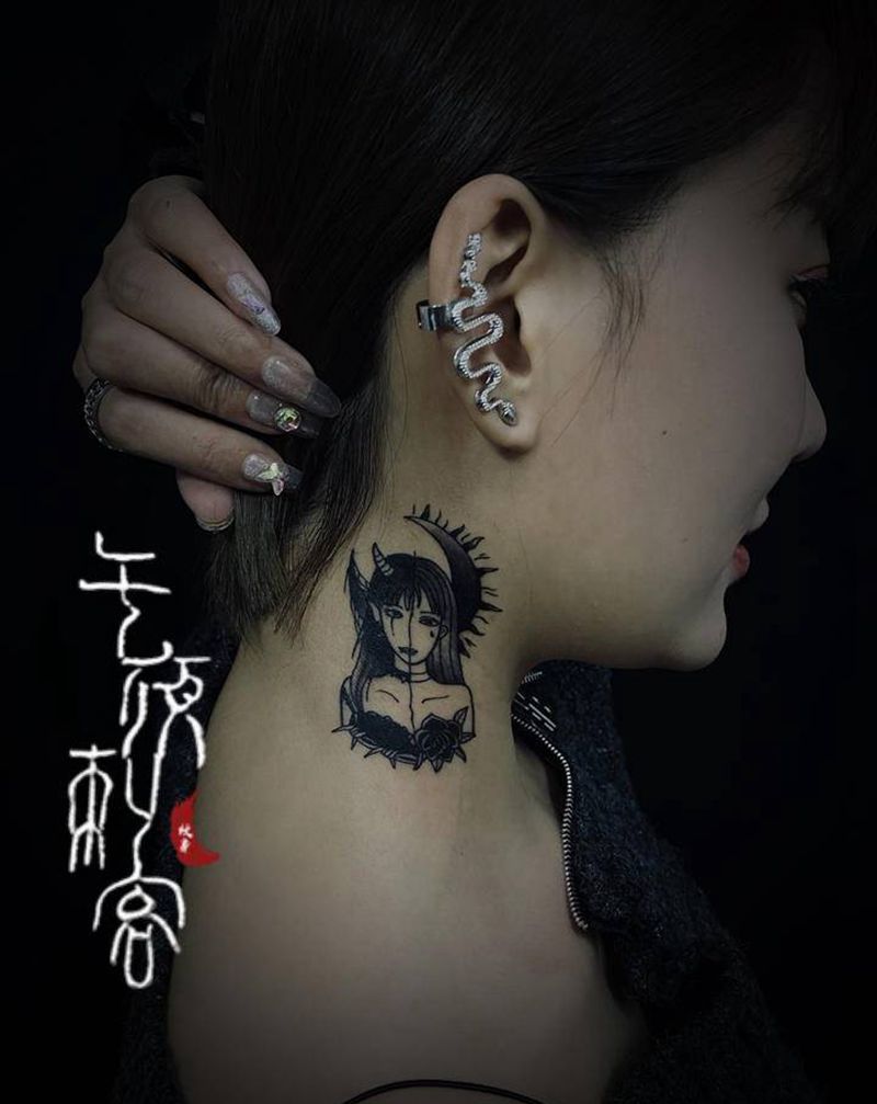 小图纹身图片_颈部Old School纹身图案