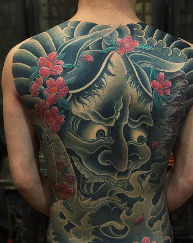 今日修改一点彩 半实半紗～纹身图片_老传统纹身图案