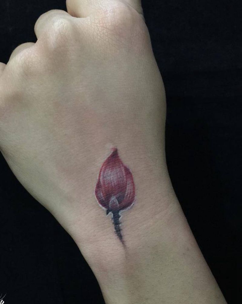 覆盖疤痕～纹身图片_手部水彩纹身图案