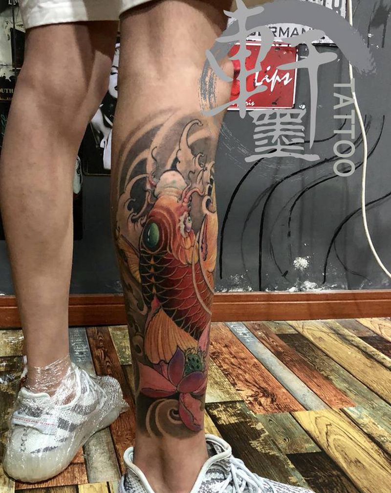 鱼纹身图片_腿部新传统纹身图案