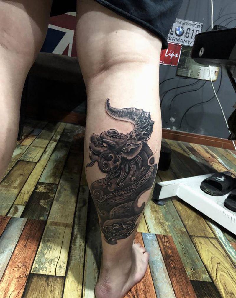 貔貅未完纹身图片_腿部纹身图案