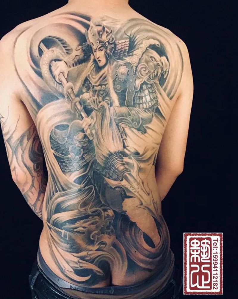 赵子龙纹身图片_背部新传统纹身图案