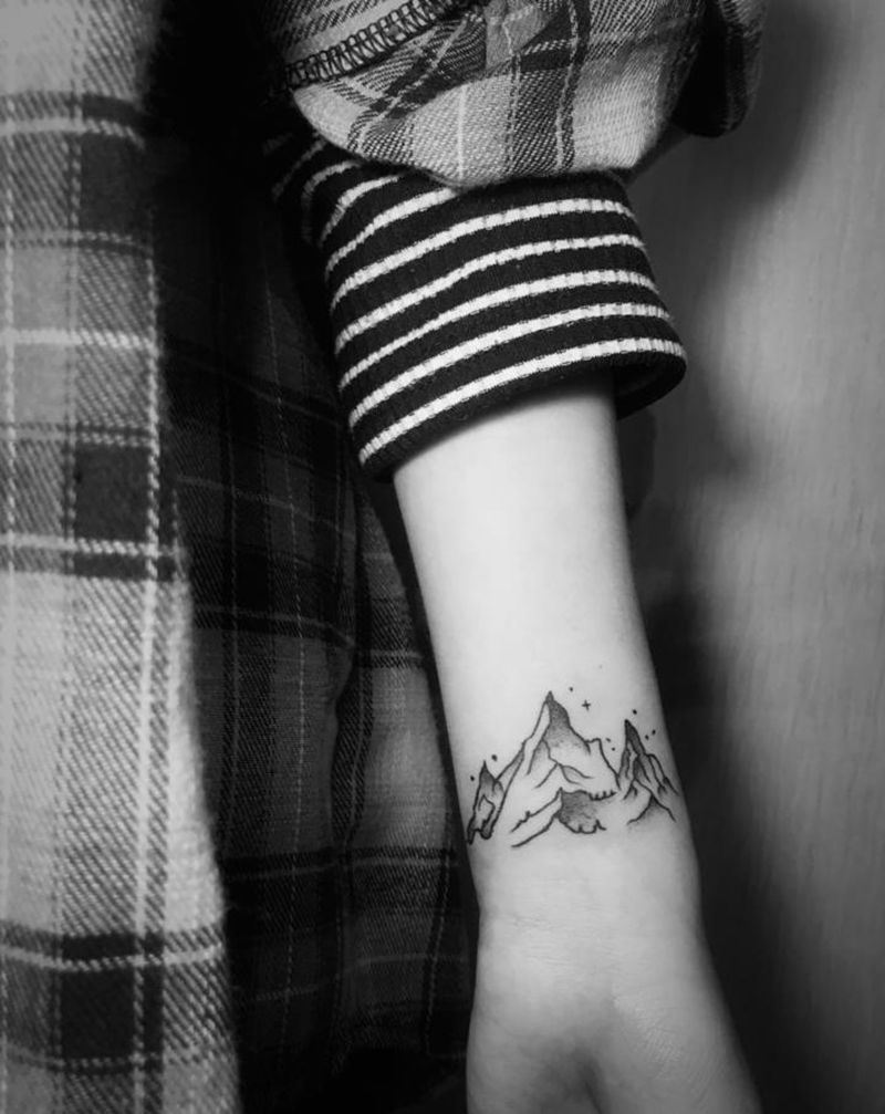 山纹身图片_手臂山纹身图案