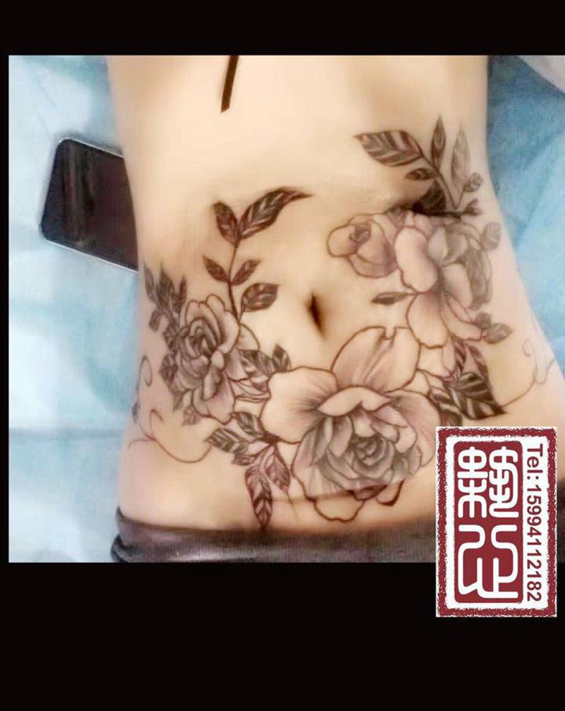 遮盖妊辰纹纹身图片_腹部新传统水墨纹身图案