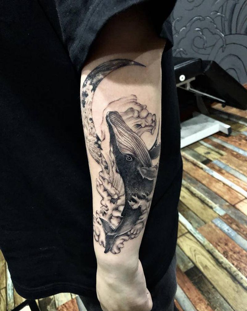 鲸起纹身图片_手臂点刺纹身图案