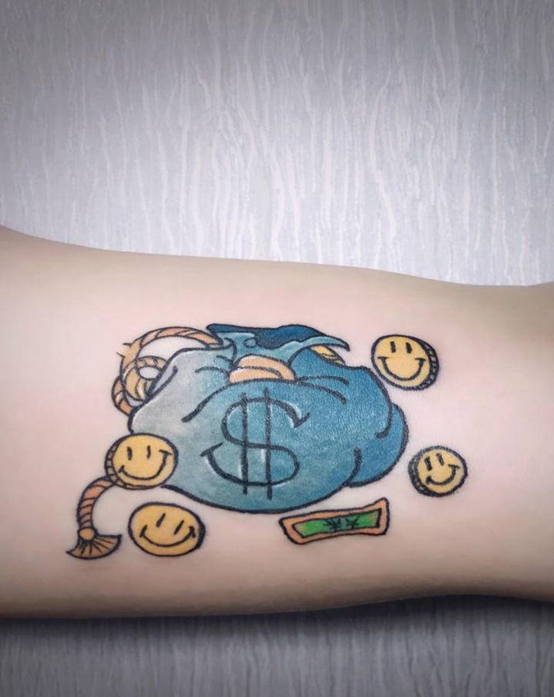 钱袋纹身图片_手臂新传统纹身图案