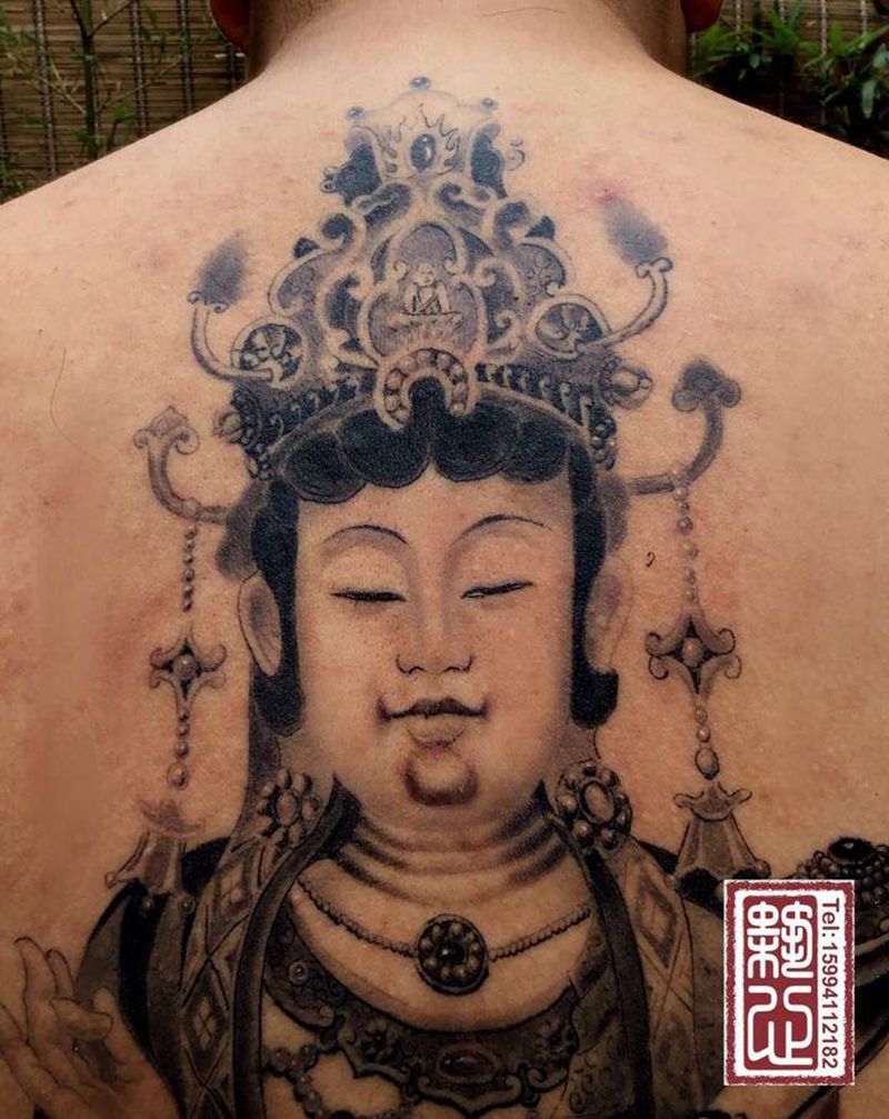 未完成普贤菩萨纹身图片_背部新传统水墨纹身图案