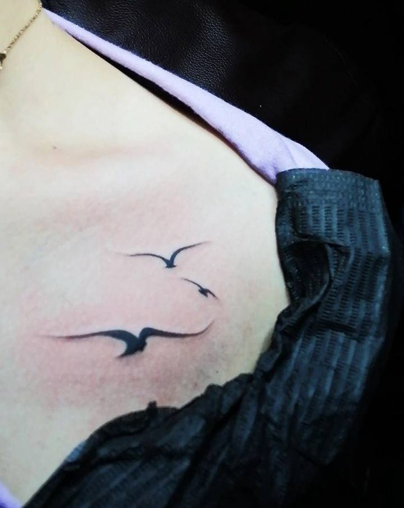海鸥纹身图片_肩部纹身图案