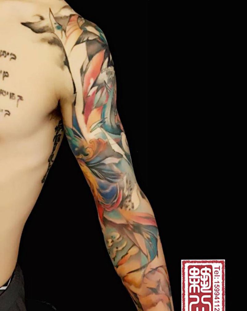 原创花臂纹身图片_手臂水彩水墨纹身图案