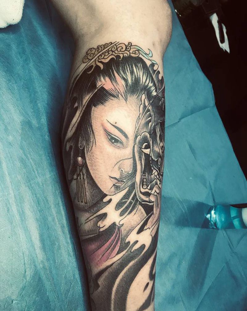 艺妓纹身图片_腿部新传统纹身图案