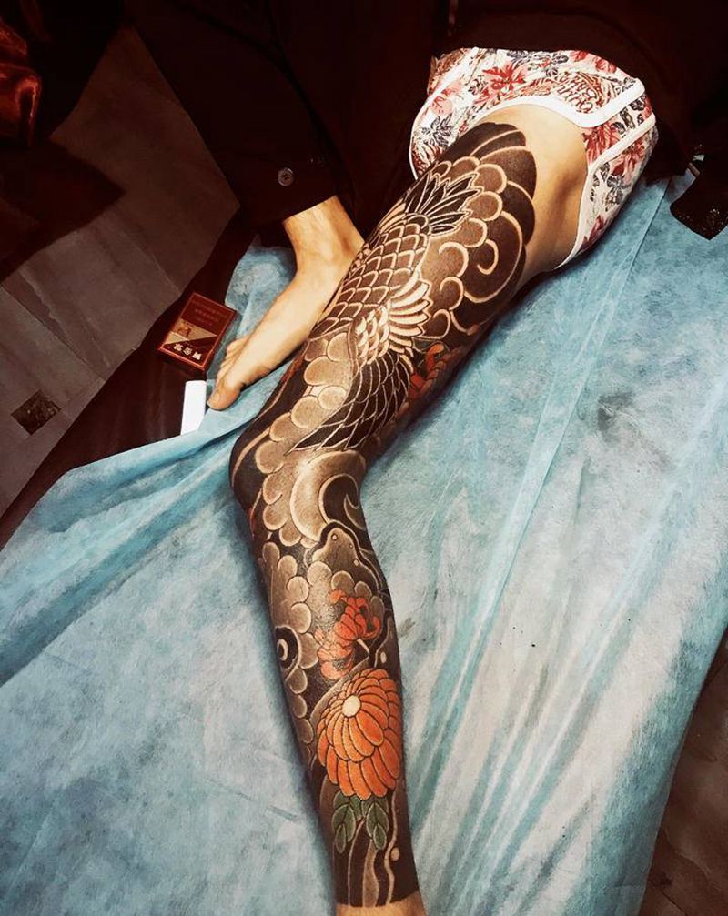 老传统花腿纹身图片_腿部老传统纹身图案