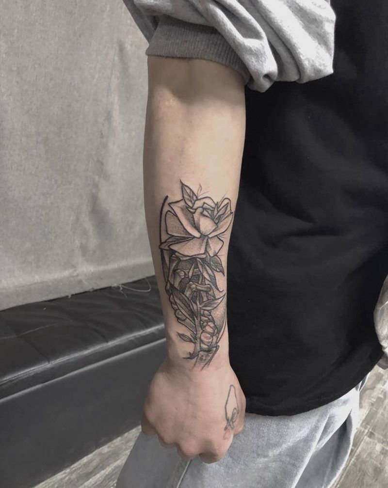 遮盖疤痕纹身图片_手臂点刺纹身图案