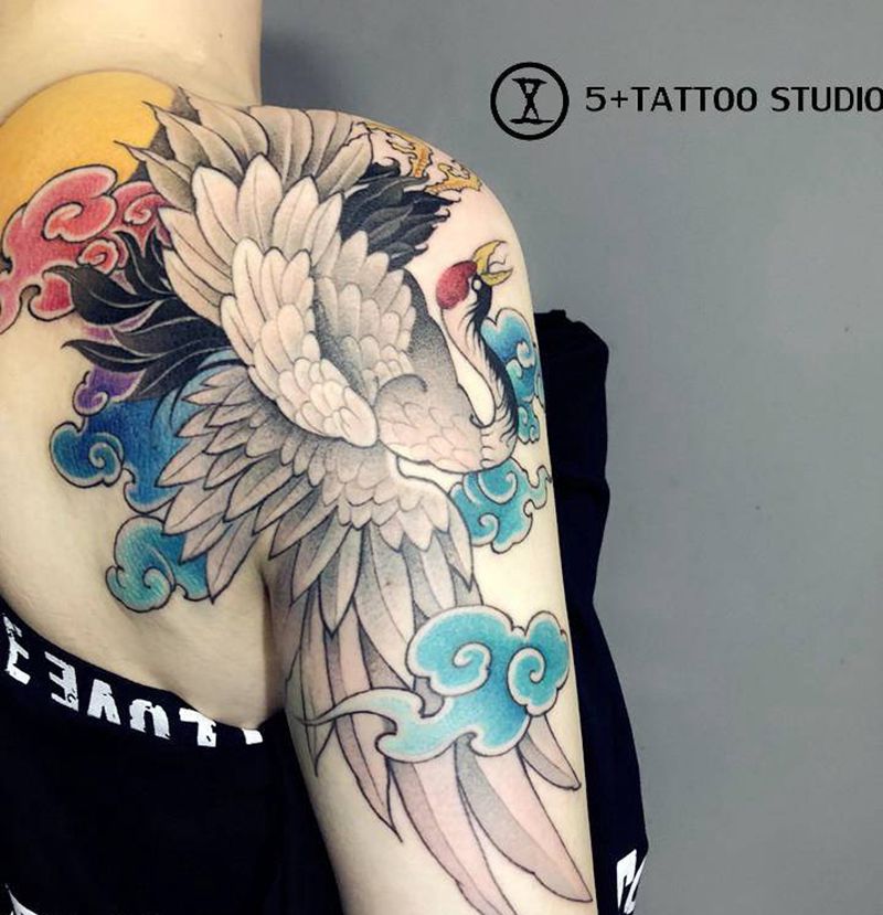 闲云野鹤纹身图片_肩部New School点刺纹身图案