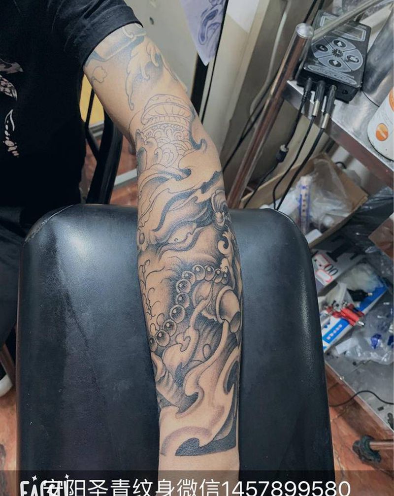 完成纹身图片_脚部纹身图案