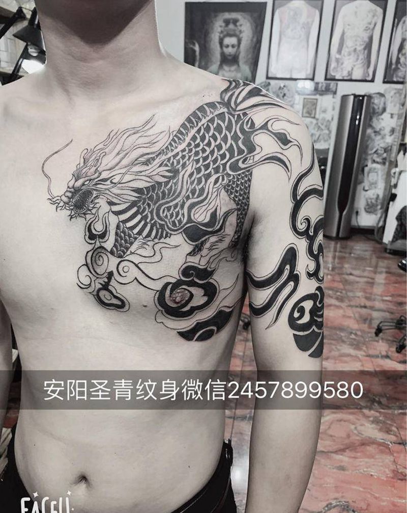 麒麟纹身图片_臀部纹身图案