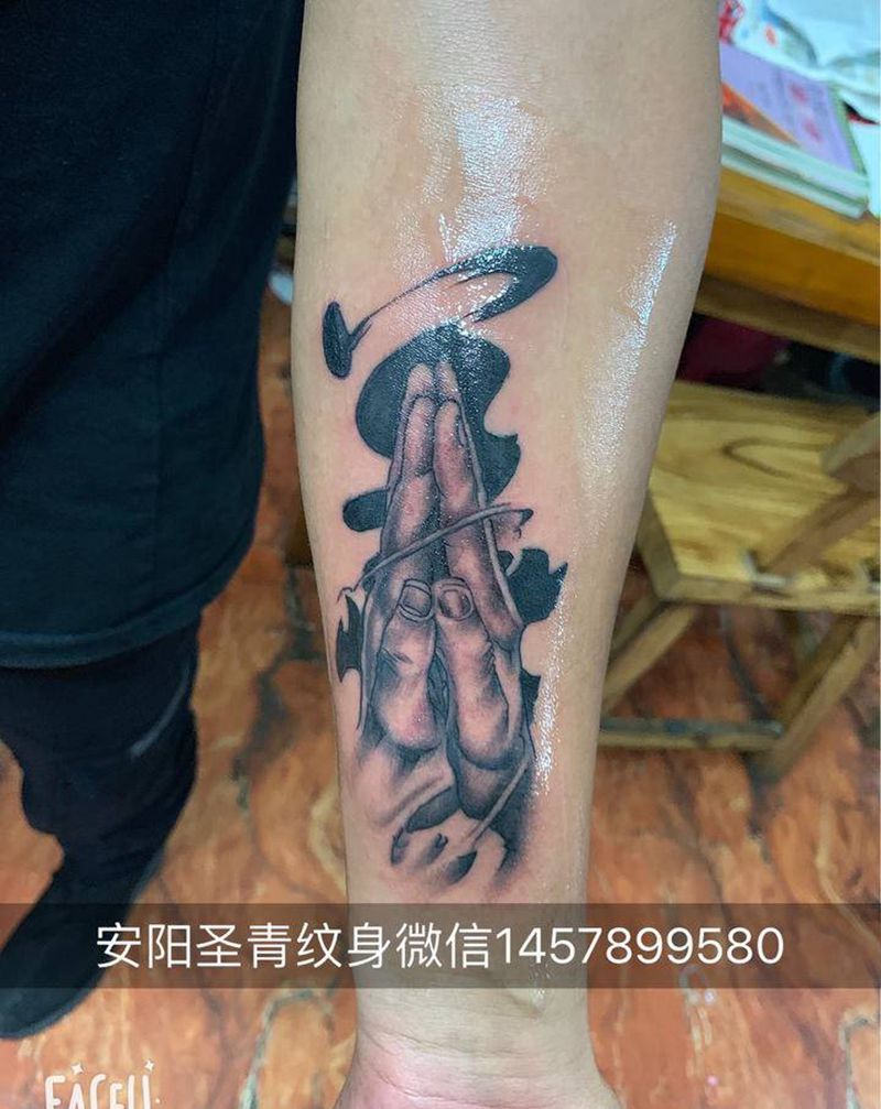 佛手纹身图片_手臂纹身图案