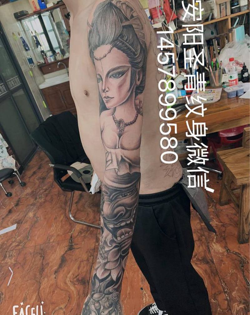 黑灰纹身图片_新传统纹身图案