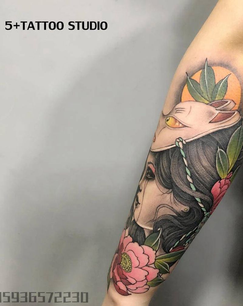 小姐姐纹身图片_手臂New School新传统纹身图案