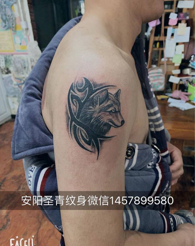 狼头纹身图片_手臂臀部纹身图案