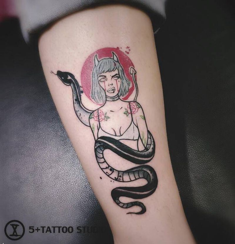 小图纹身图片_手臂New School纹身图案