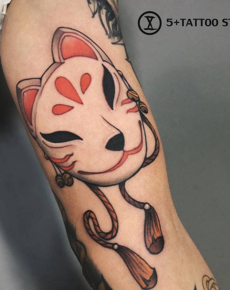 九尾狐纹身图片_手臂New School纹身图案