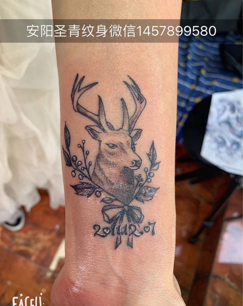 鹿纹身图片_新传统纹身图案