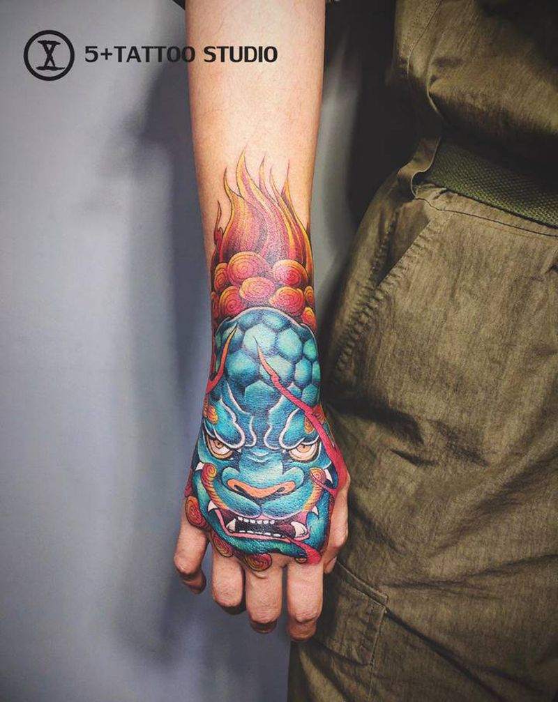 花拳绣腿纹身图片_手部新传统纹身图案