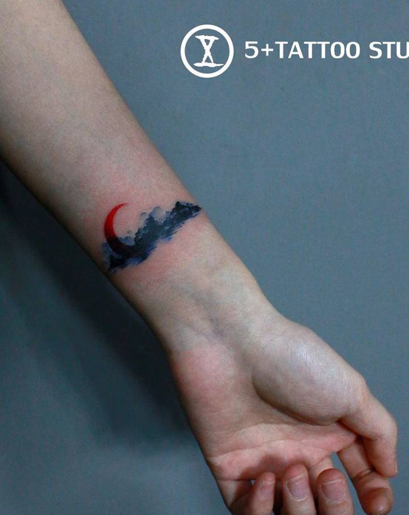 遮盖小字母纹身图片_手臂水墨纹身图案