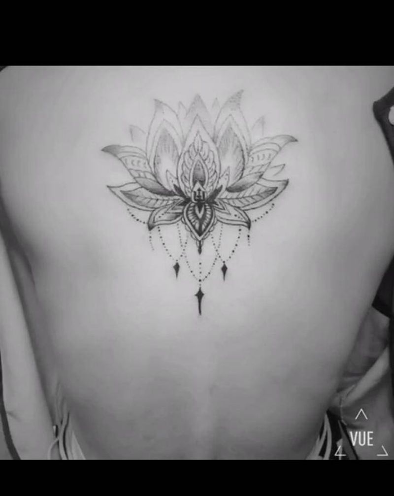 。纹身图片_点刺纹身图案