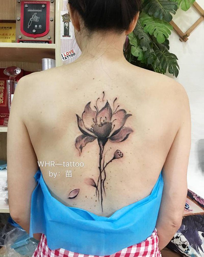 遮盖纹身图片_背部水墨纹身图案