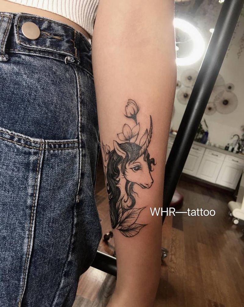 独角兽纹身图片_手臂纹身图案