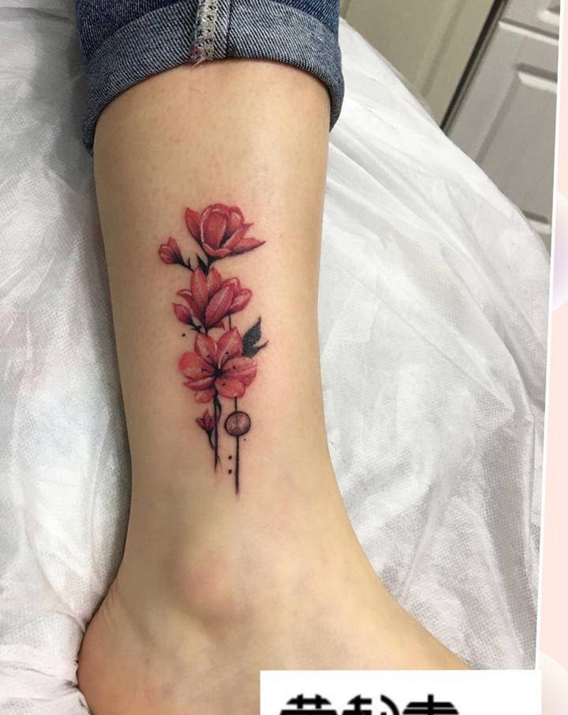 遮盖小花纹身图片_腿部水彩纹身图案