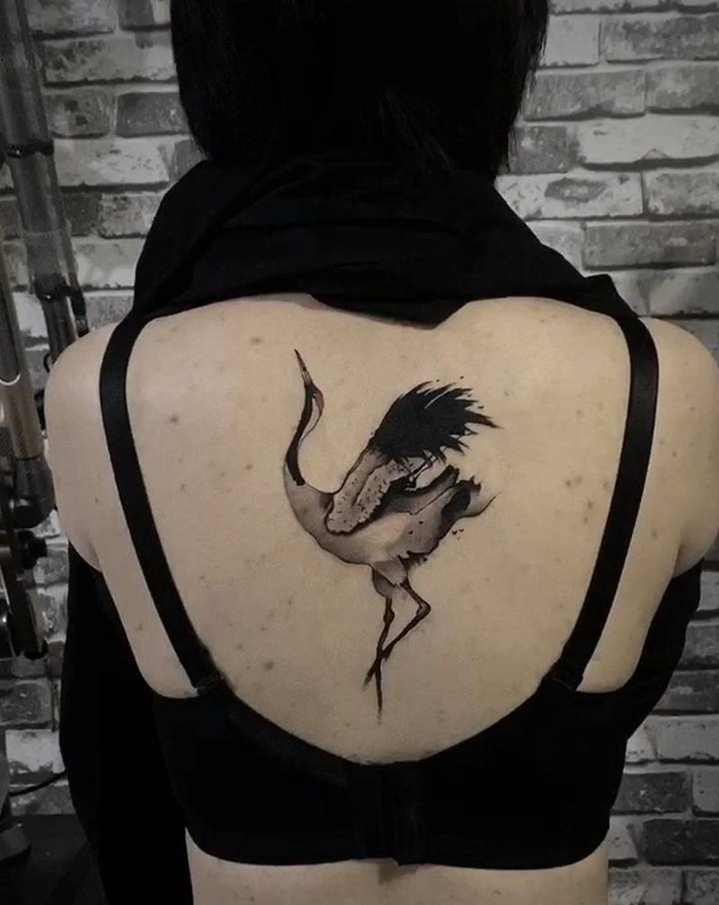 鹤纹身图片_背部纹身图案