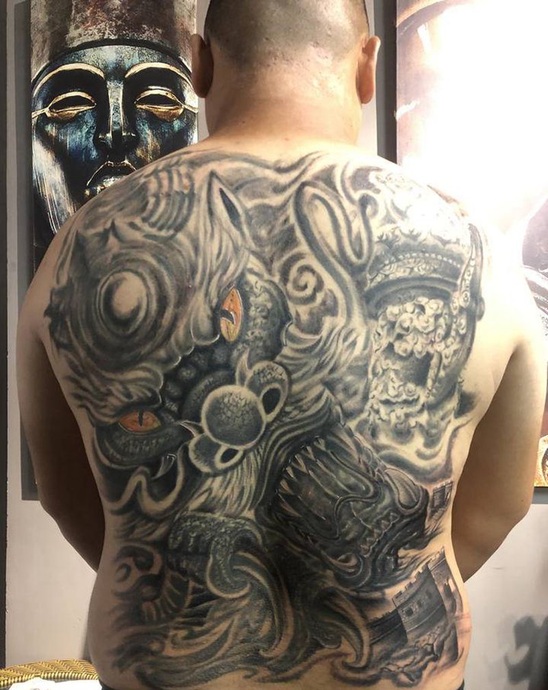 龙游华夏纹身图片_背部新传统纹身图案