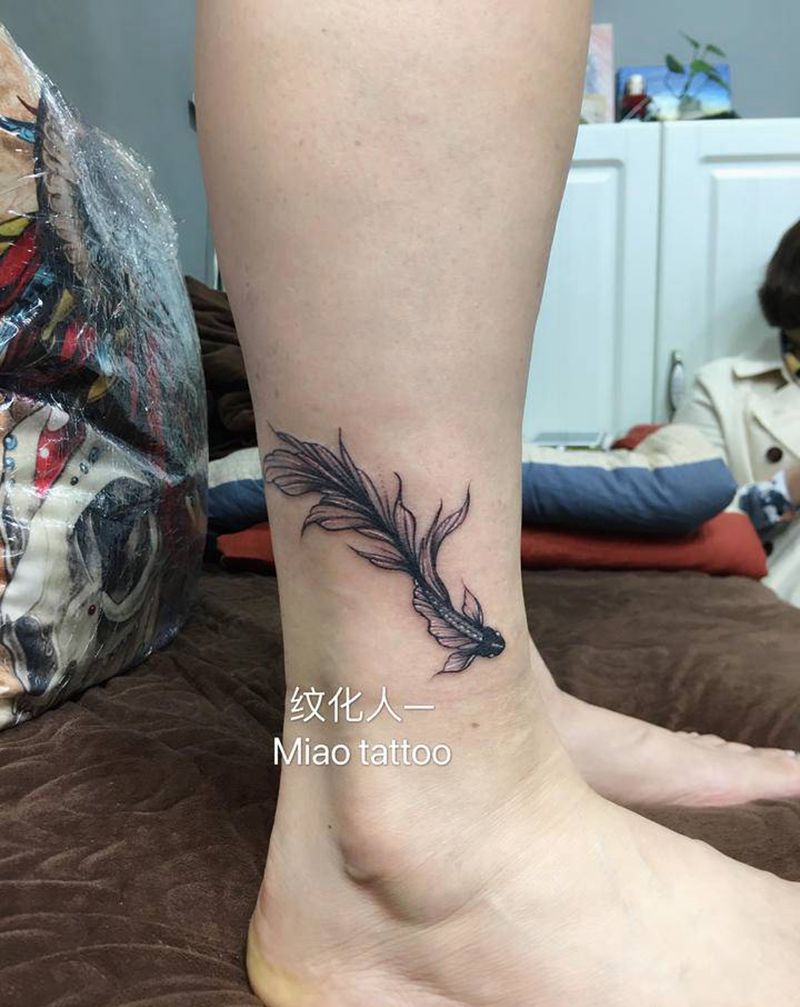 闺蜜纹纹身图片_腿部脚部点刺纹身图案