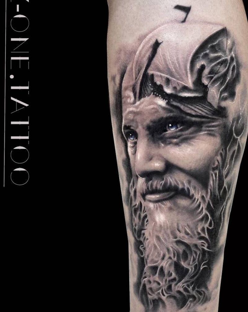 《拉格纳·罗斯布鲁克》纹身图片_腿部欧美写实纹身图案