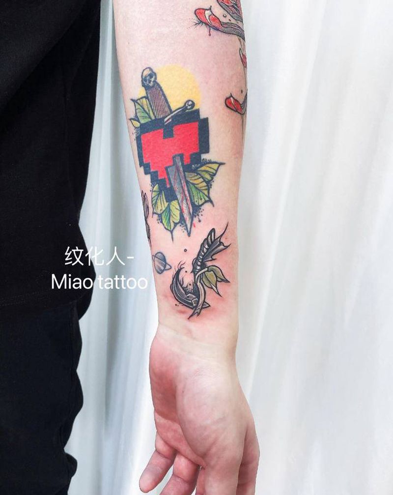 添加小图纹身图片_手臂手部New School纹身图案