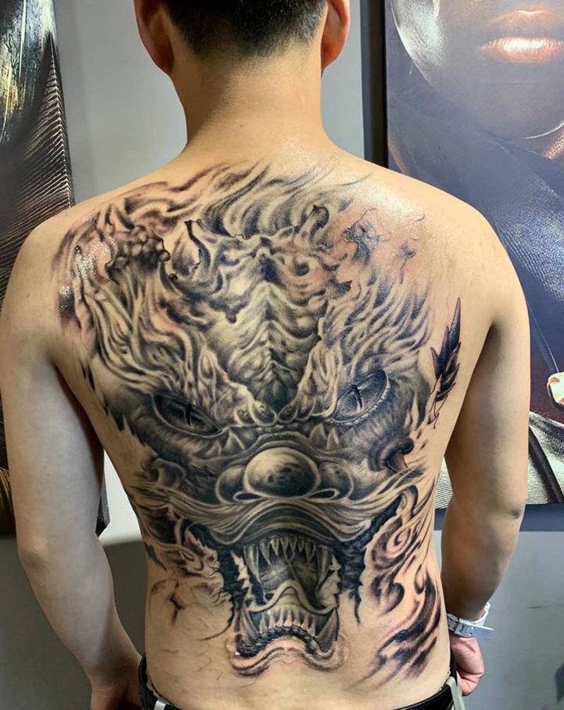 满背 龙游纹身图片_背部新传统纹身图案