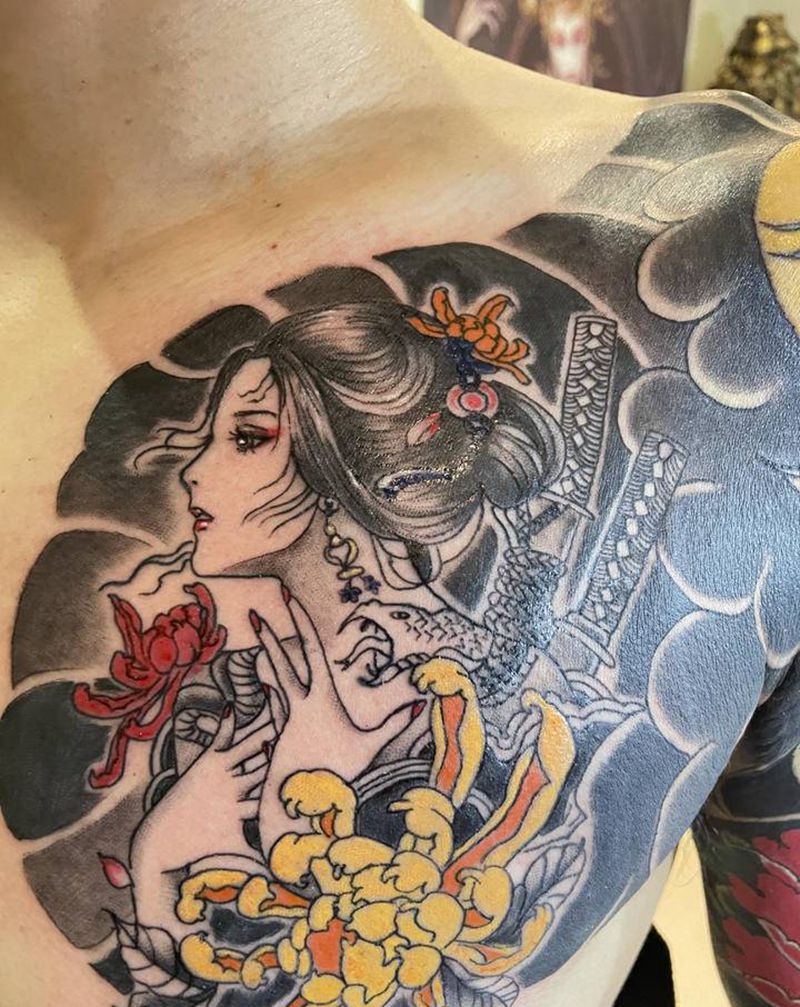 半甲遮盖纹身图片_肩部胸部老传统水彩纹身图案