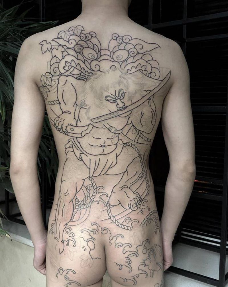 许昌文身沄刺青纹身图片_背部老传统纹身图案