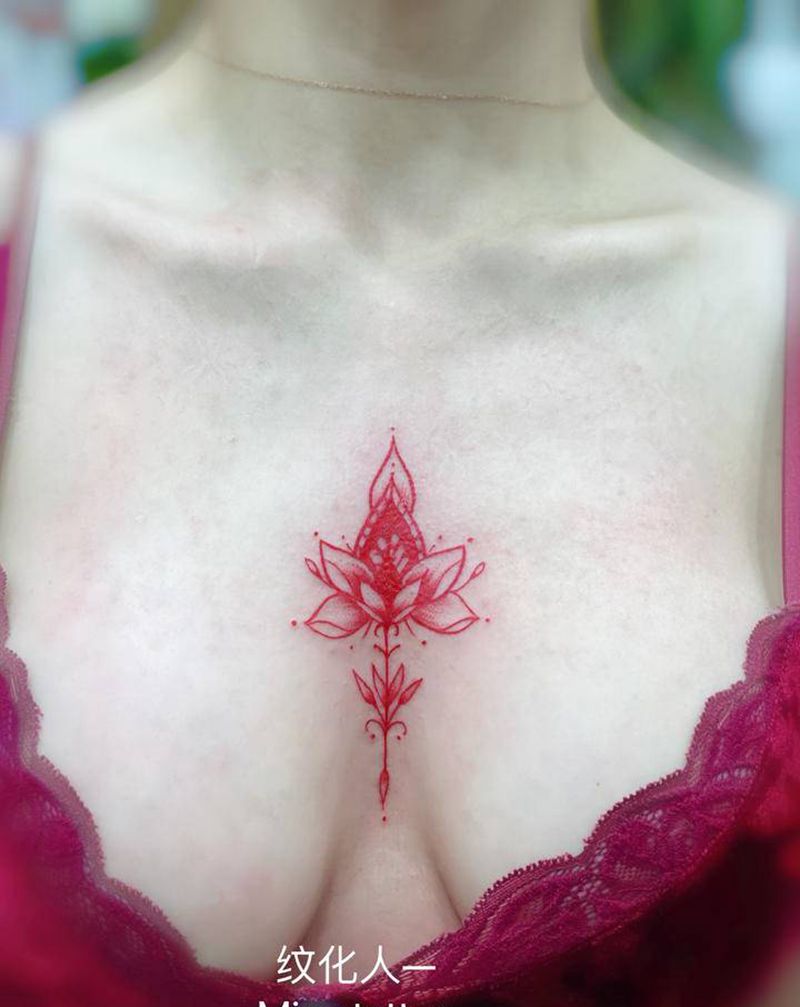 梵花纹身图片_胸部图腾点刺纹身图案