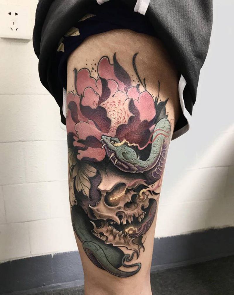 骷髅与蛇纹身图片_腿部新传统纹身图案