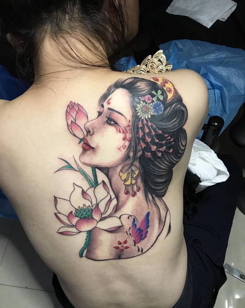 美女遮盖纹身图片_肩部新传统纹身图案