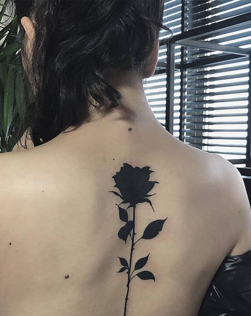 许昌文身沄刺青纹身图片_背部花纹身图案