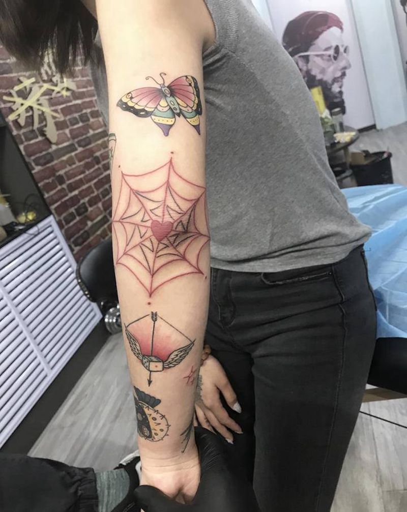 拼接花臂纹身图片_手臂Old SchoolNew School纹身图案