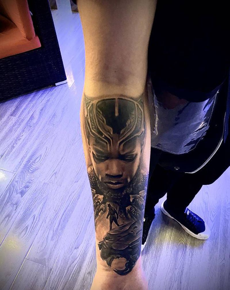 漫威-黑豹纹身图片_手臂欧美写实纹身图案