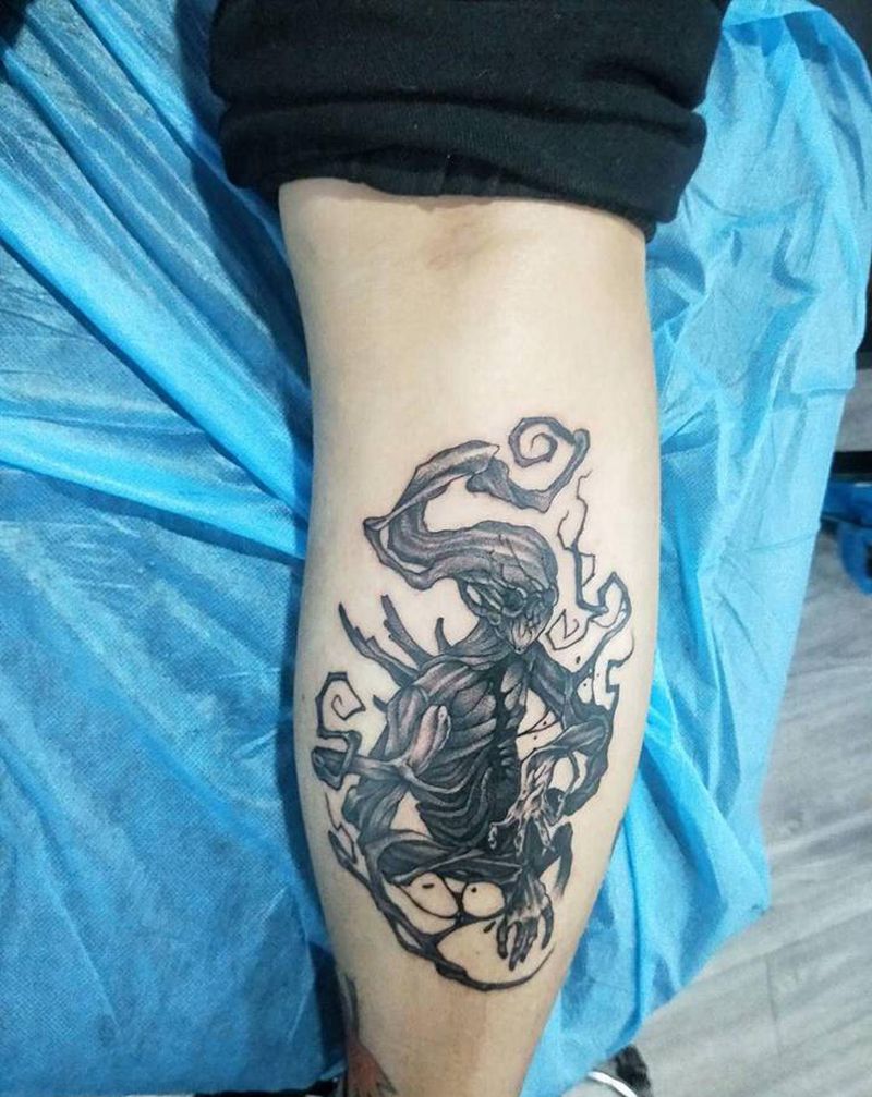 暗黑系纹身图片_腿部点刺纹身图案